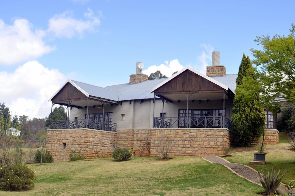 The Highlander Hotel Dullstroom Eksteriør bilde